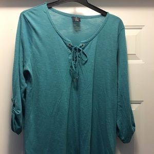 Women’s 3/4 length sleeve shirt
